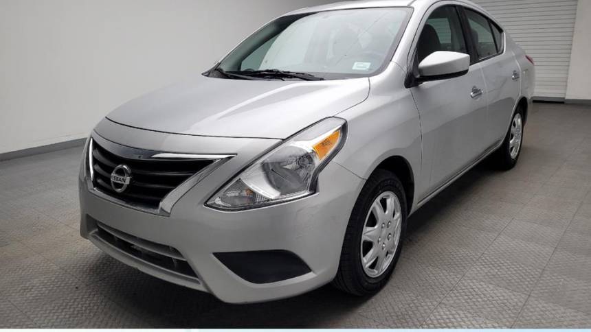 2017 Nissan Versa 1.6 SV — Sedan — 74,971 mi — Eastpointe, MI