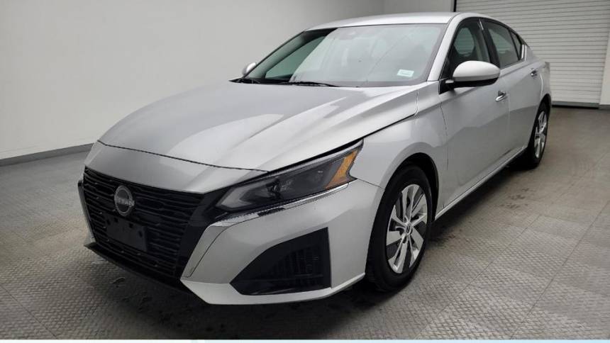 2023 Nissan Altima S — Sedan — 44,123 mi — Eastpointe, MI