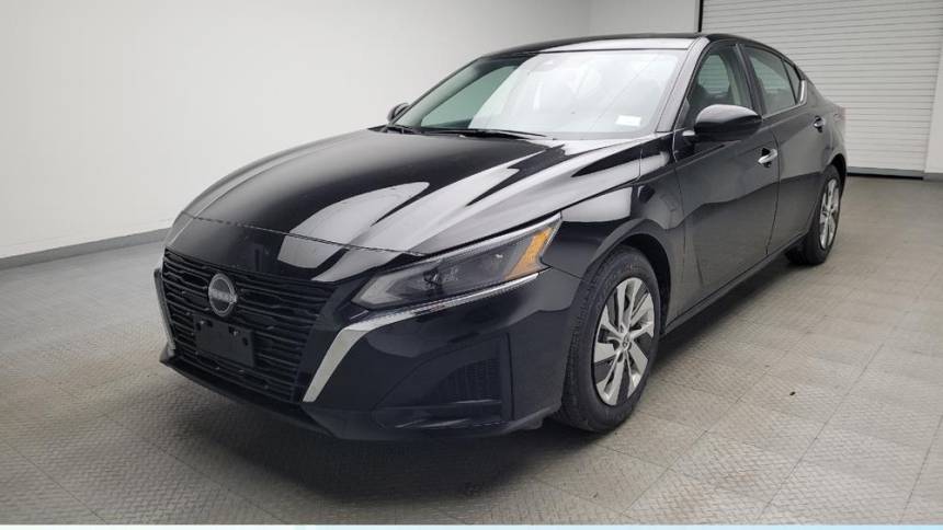 2023 Nissan Altima S — Sedan — 52,782 mi — Eastpointe, MI
