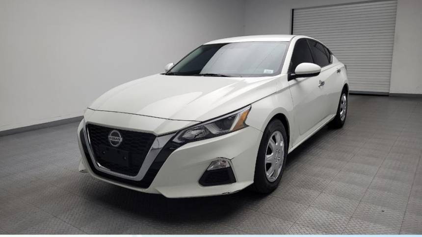 2020 Nissan Altima S — Sedan — 70,192 mi — Eastpointe, MI