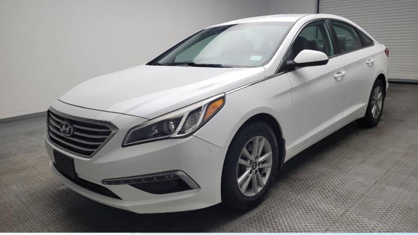 2015 Hyundai Sonata SE — Sedan — 129,460 mi — Eastpointe, MI