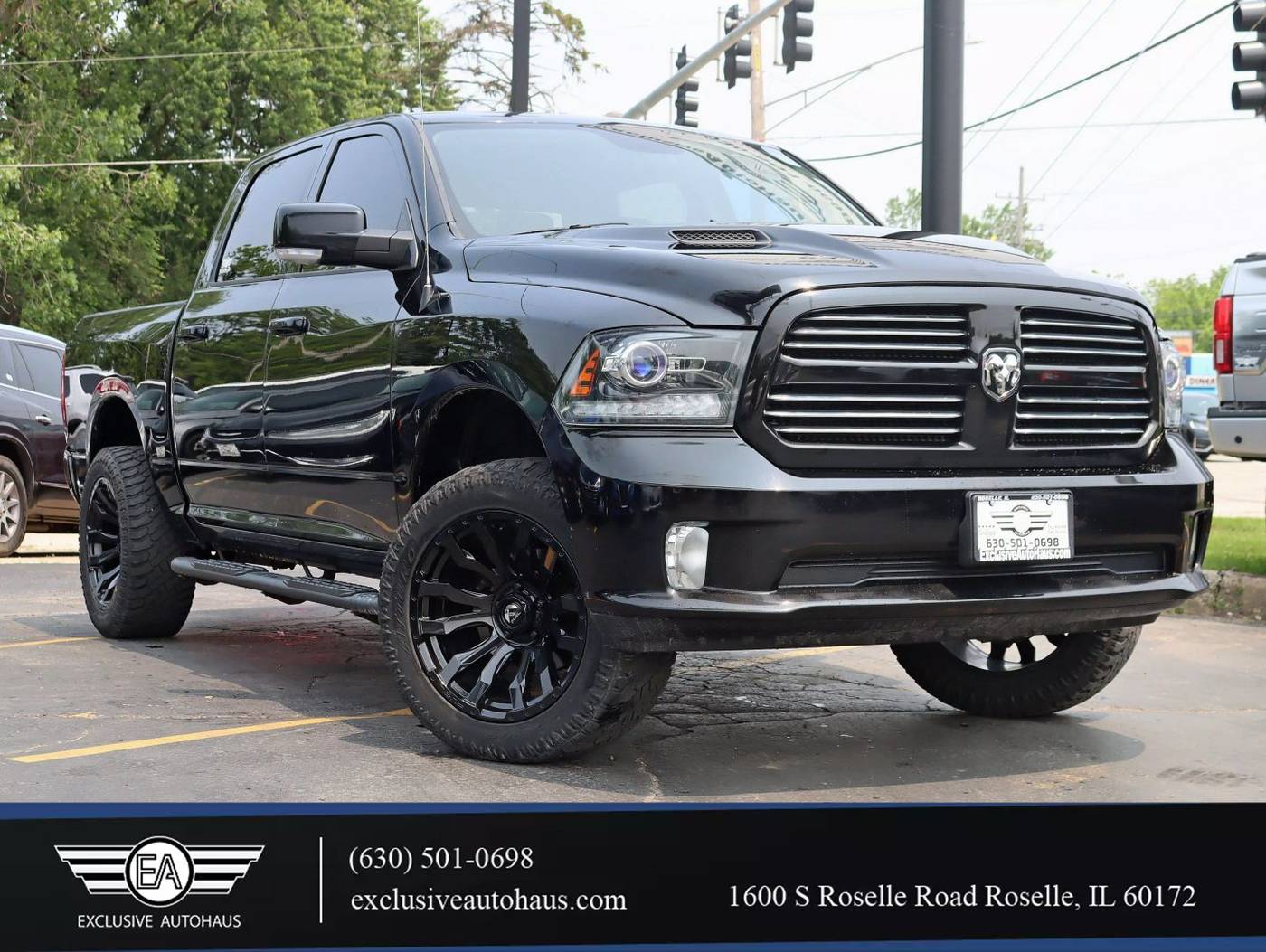 2014 Ram 1500 Sport — Pickup Truck — 120,056 mi — Roselle, IL