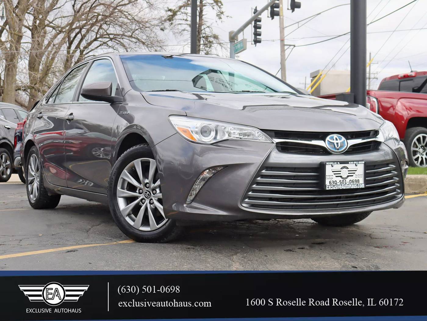 2015 Toyota Camry Hybrid XLE — Sedan — 82,659 mi — Roselle, IL