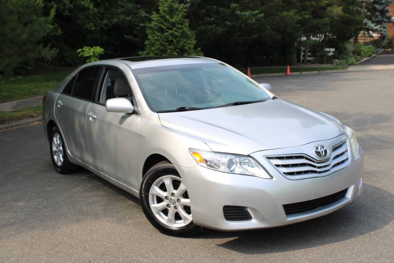 2011 Toyota Camry LE — Sedan — 162,870 mi — Paterson, NJ