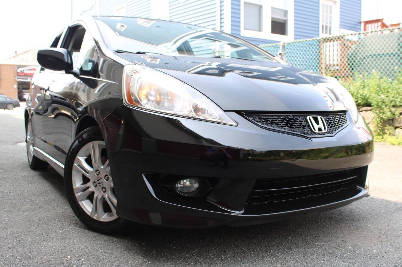 2009 Honda Fit Sport — Sedan — 71,273 mi — Paterson, NJ