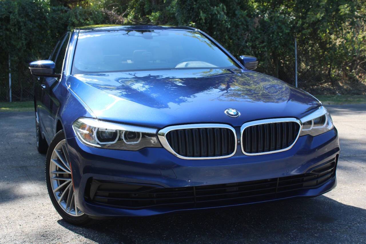 2019 BMW 5 Series 530e — Sedan — 61,237 mi — Paterson, NJ