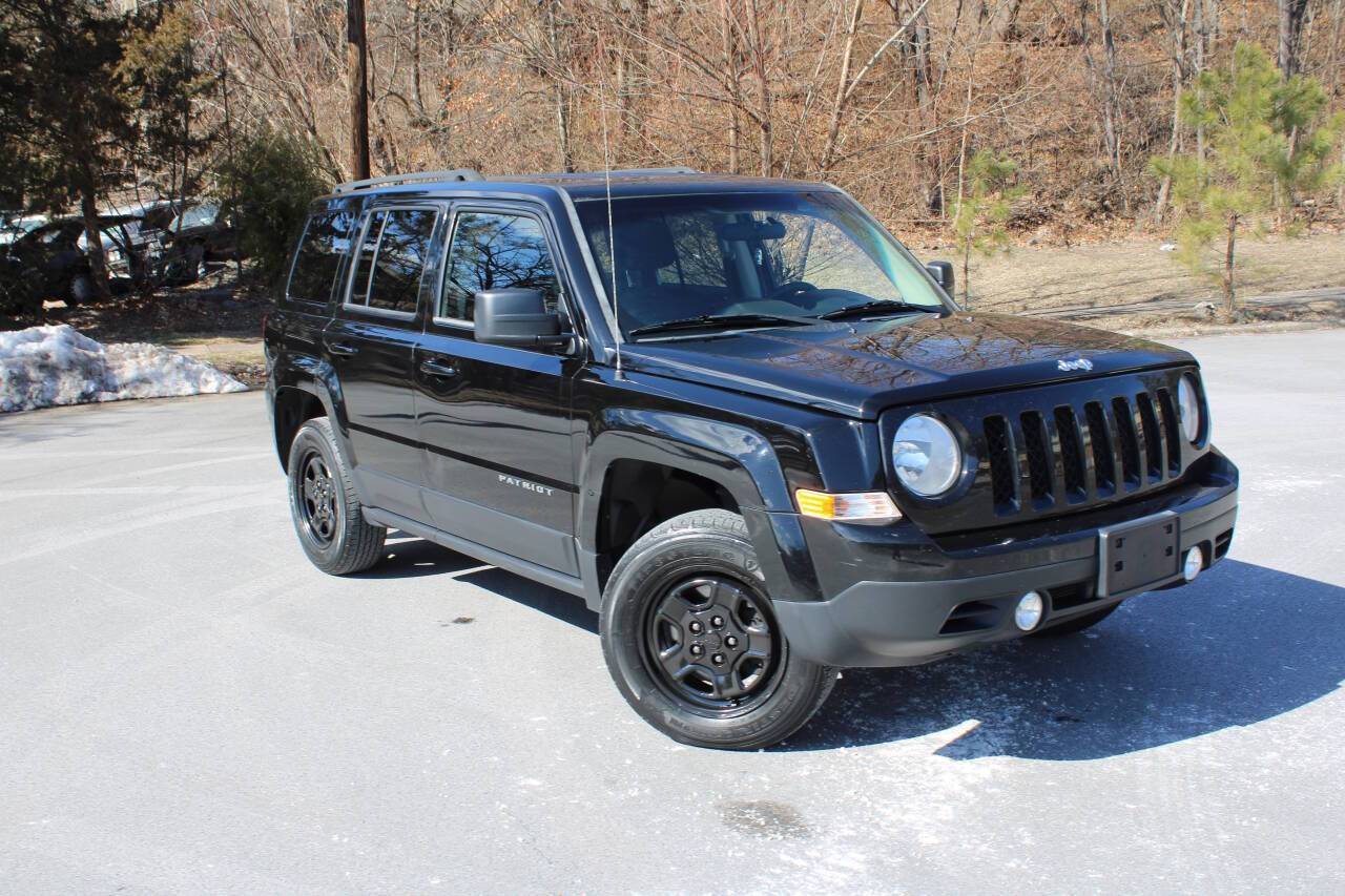 2014 Jeep Patriot Sport — SUV — 81,788 mi — Paterson, NJ