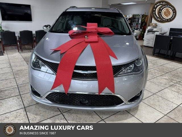 2017 Chrysler Pacifica Limited — Minivan — 117,579 mi — Snellville, GA