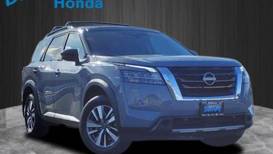 2023 Nissan Pathfinder SL — SUV — 24,933 mi — Bourbonnais, IL