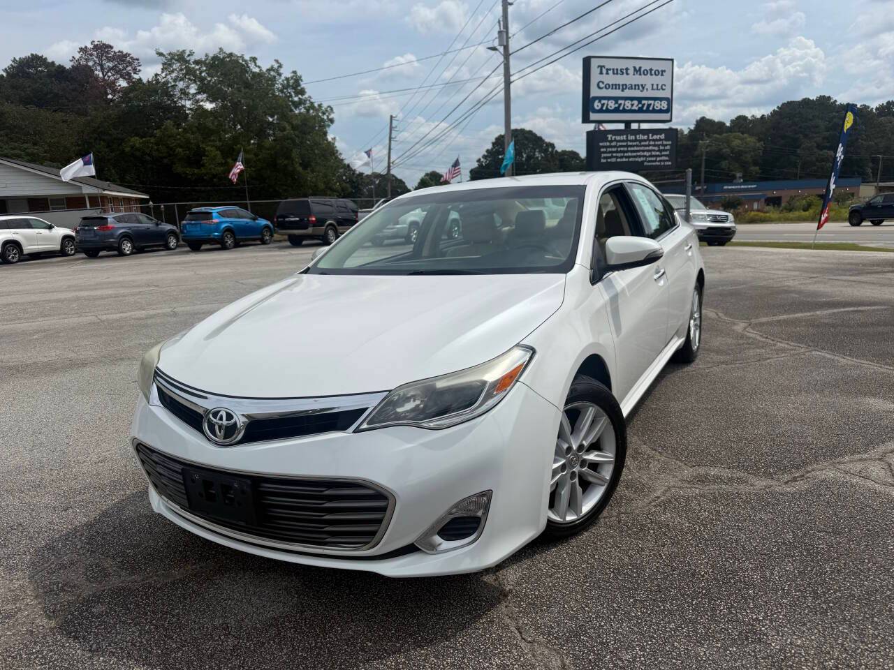 2014 Toyota Avalon XLE — Sedan — 142,949 mi — Stockbridge, GA