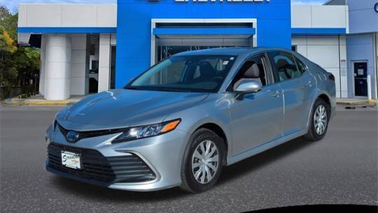 2023 Toyota Camry Hybrid LE — Sedan — 5,005 mi — Norwich, CT