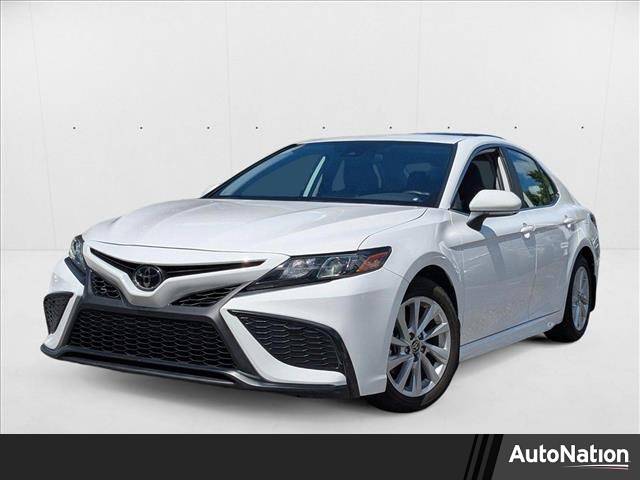 2023 Toyota Camry SE — Sedan — 33,676 mi — Miami Lakes, FL