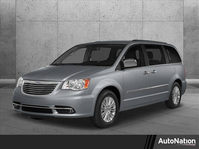 2015 Chrysler Town & Country Touring — Minivan — 127,233 mi — Miami Lakes, FL