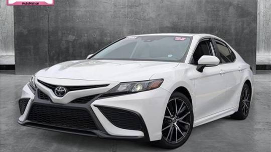 2022 Toyota Camry SE — Sedan — 48,775 mi — Miami Lakes, FL