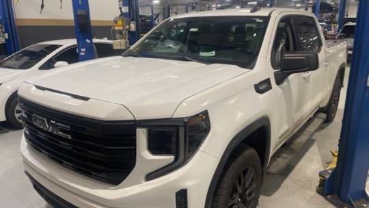 2023 GMC Sierra 1500 Elevation — Pickup Truck — 94,419 mi — Huntersville, NC
