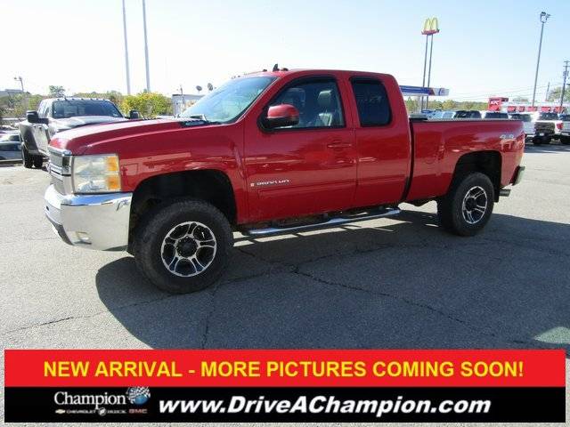 2009 Chevrolet Silverado 2500HD LTZ — Pickup Truck — 97,898 mi — La Grange, KY