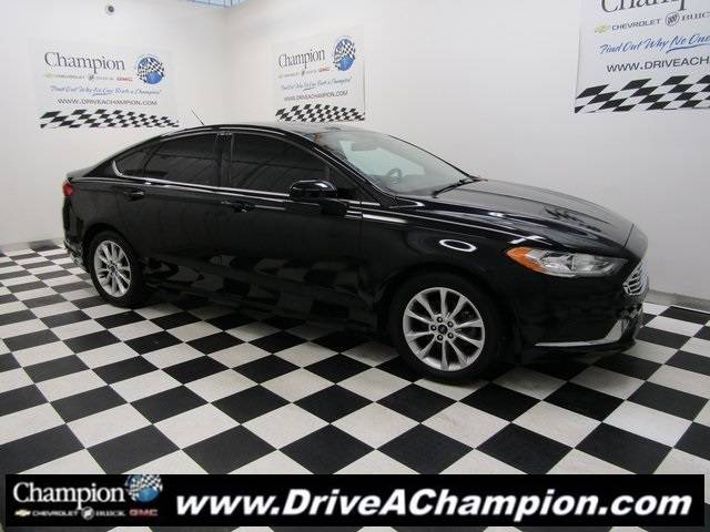 2017 Ford Fusion SE — Sedan — 71,499 mi — La Grange, KY
