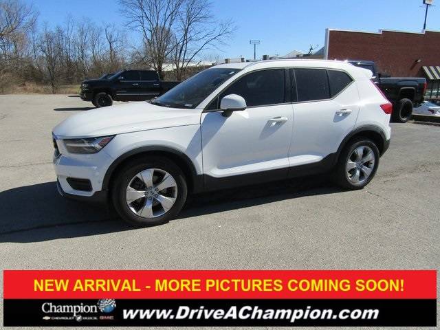2019 Volvo XC40 Momentum — SUV — 94,294 mi — La Grange, KY