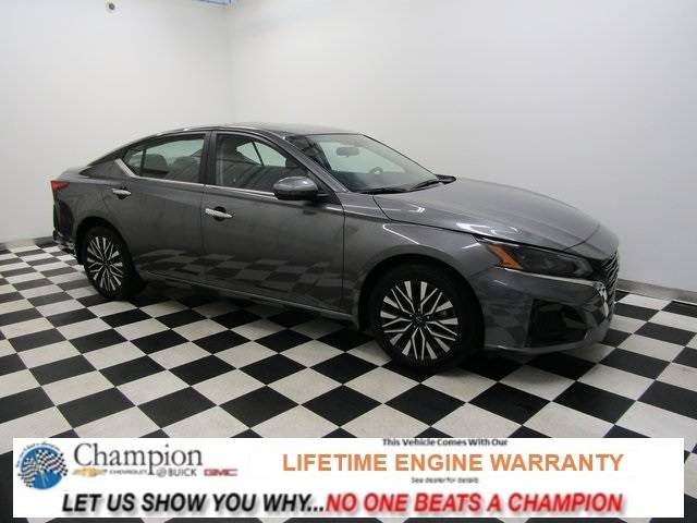 2024 Nissan Altima SV — Sedan — 26,255 mi — La Grange, KY