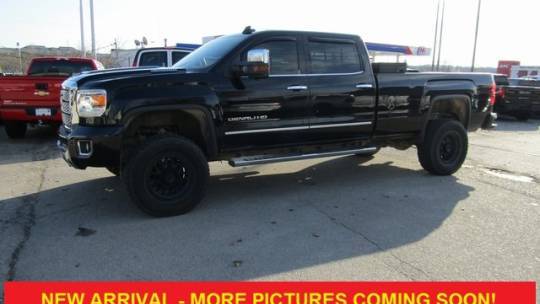 2018 GMC Sierra 3500HD Denali — Pickup Truck — 104,068 mi — La Grange, KY