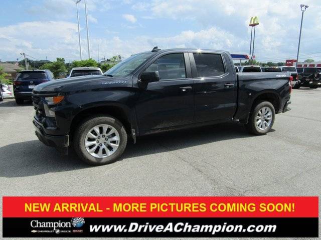 2023 Chevrolet Silverado 1500 Custom — Pickup Truck — 39,290 mi — La Grange, KY