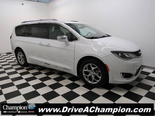 2019 Chrysler Pacifica Limited — Minivan — 103,192 mi — La Grange, KY