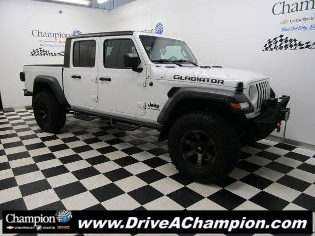 2020 Jeep Gladiator Sport S — Pickup Truck — 52,328 mi — La Grange, KY