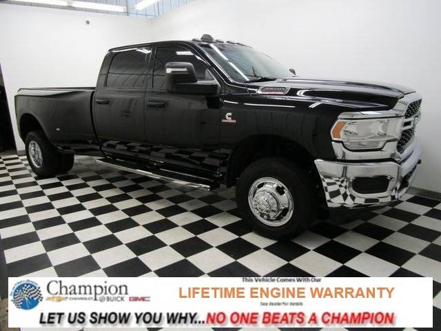 2024 Ram 3500 Tradesman — Pickup Truck — 4,126 mi — La Grange, KY