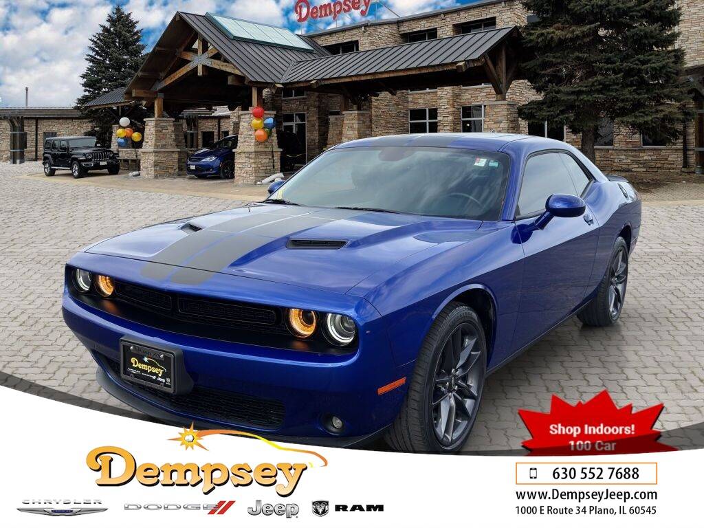 2022 Dodge Challenger SXT — Coupe — 33,823 mi — Plano, IL