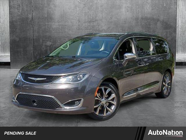 2018 Chrysler Pacifica Limited — Minivan — 81,933 mi — West Palm Beach, FL