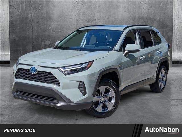 2022 Toyota RAV4 Hybrid XLE — SUV — 33,801 mi — West Palm Beach, FL