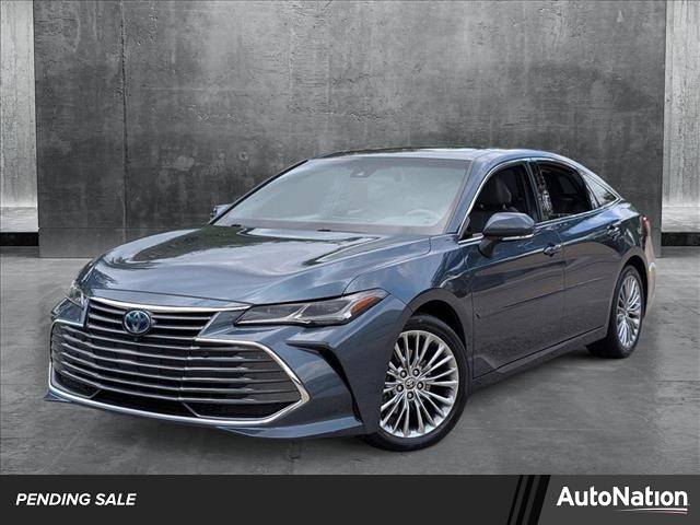 2022 Toyota Avalon Hybrid Limited — Sedan — 20,035 mi — West Palm Beach, FL