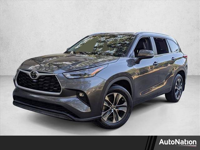 2023 Toyota Highlander XLE — SUV — 55,331 mi — West Palm Beach, FL