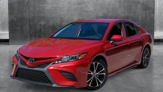 2019 Toyota Camry SE