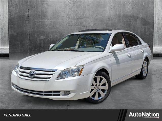 2005 Toyota Avalon XLS — Sedan — 63,883 mi — West Palm Beach, FL