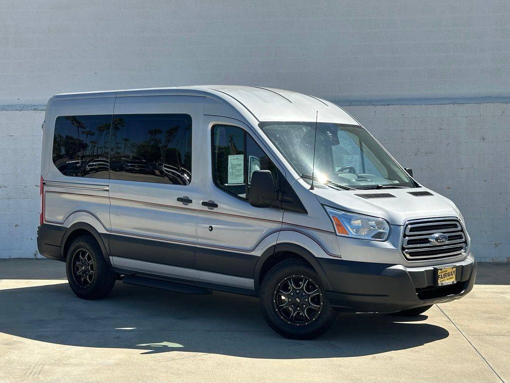 2017 Ford Transit Passenger Wagon T-150 XLT — Passenger Van — 77,656 mi — Placentia, CA