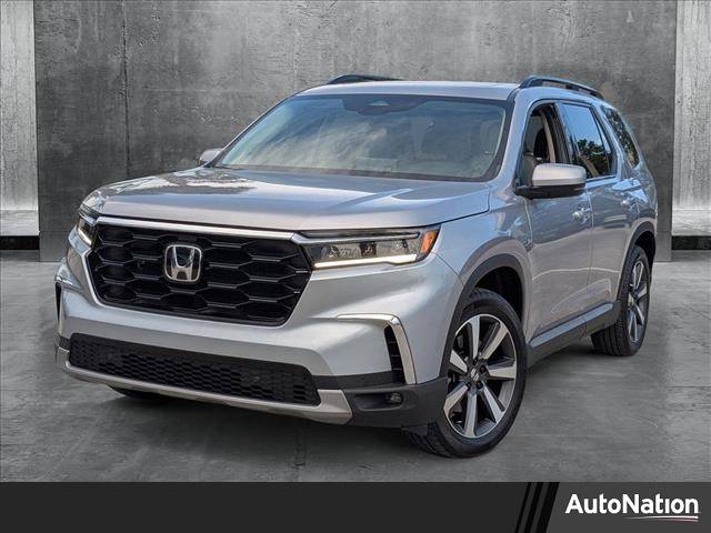 2024 Honda Pilot Touring — SUV — 5,282 mi — Miami, FL