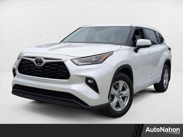 2024 Toyota Highlander LE — SUV — 16,007 mi — Miami, FL