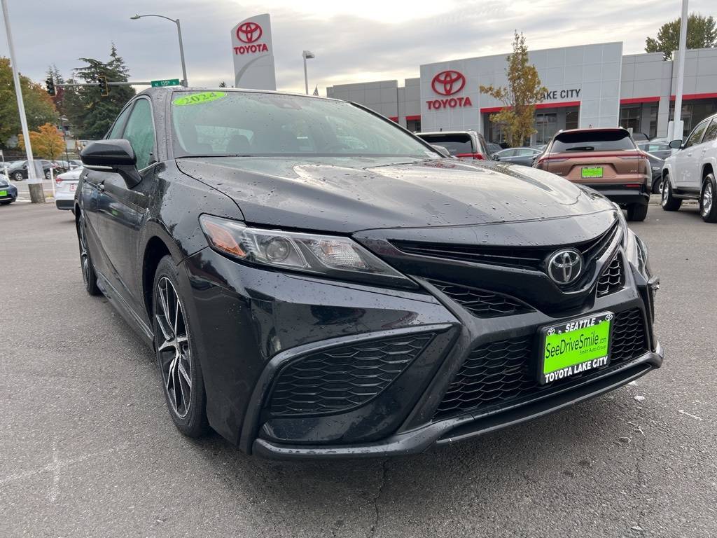 2024 Toyota Camry SE — Sedan — 34,505 mi — Seattle, WA