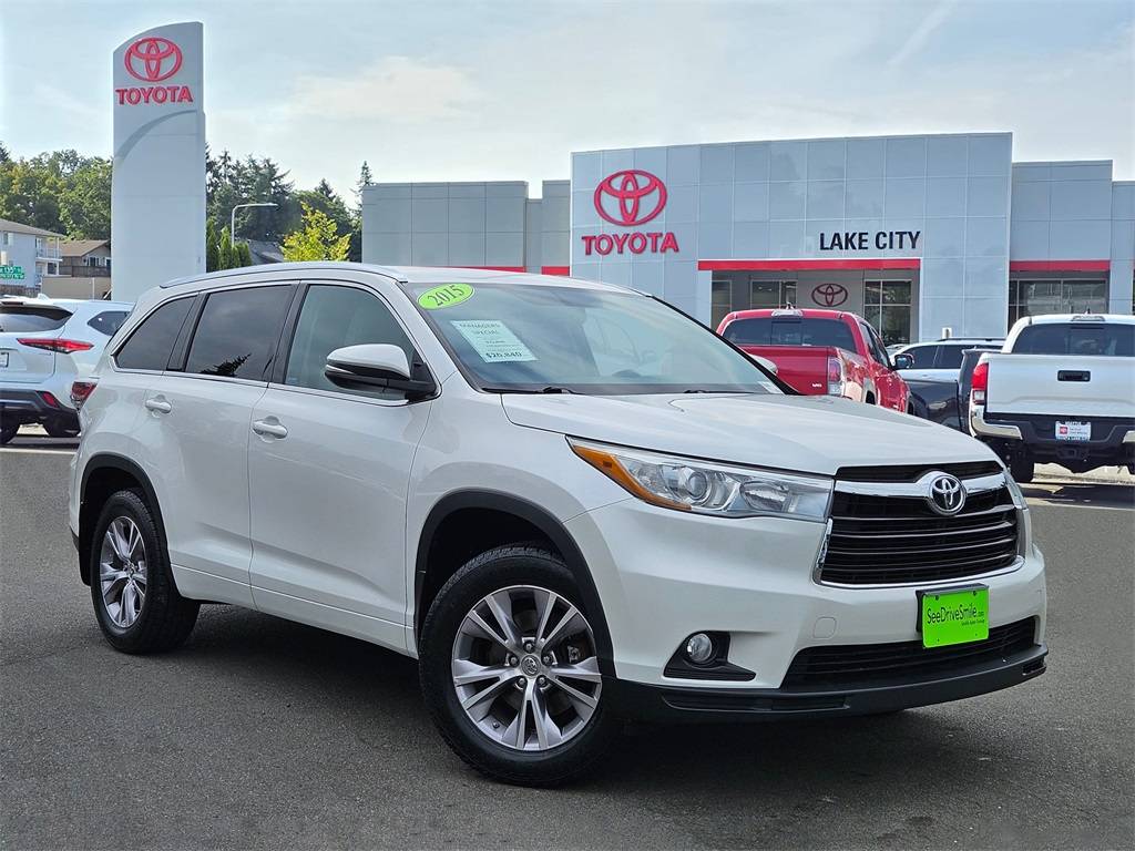 2015 Toyota Highlander XLE — SUV — 118,689 mi — Seattle, WA