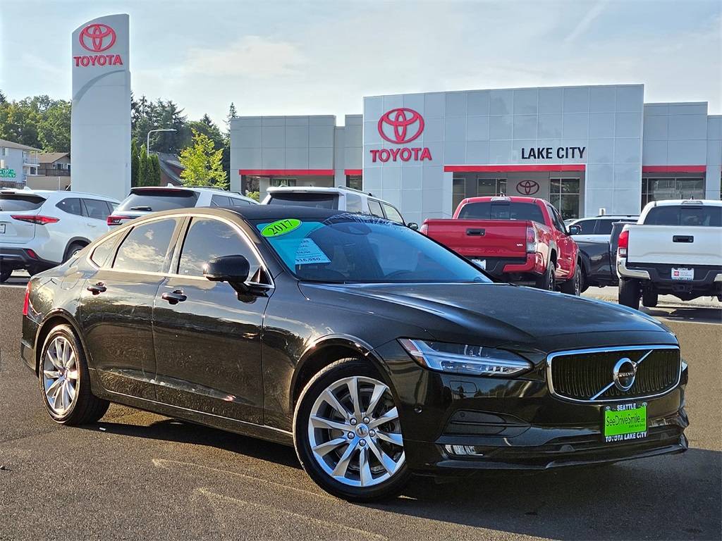 2017 Volvo S90 Momentum — Sedan — 82,398 mi — Seattle, WA