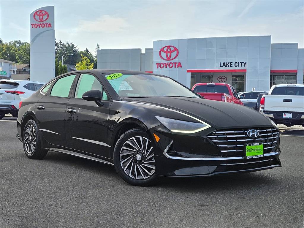2023 Hyundai Sonata Hybrid Limited — Sedan — 47,141 mi — Seattle, WA