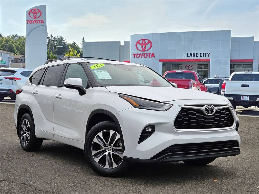 2022 Toyota Highlander XLE — SUV — 49,809 mi — Seattle, WA