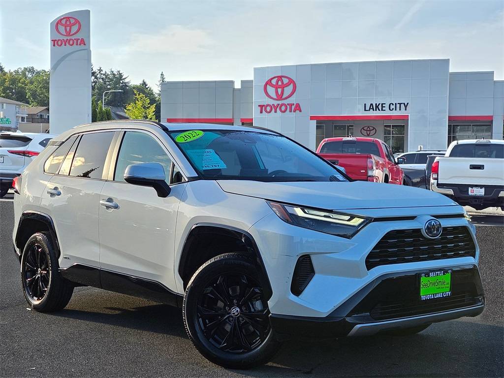 2022 Toyota RAV4 Hybrid SE — SUV — 24,683 mi — Seattle, WA