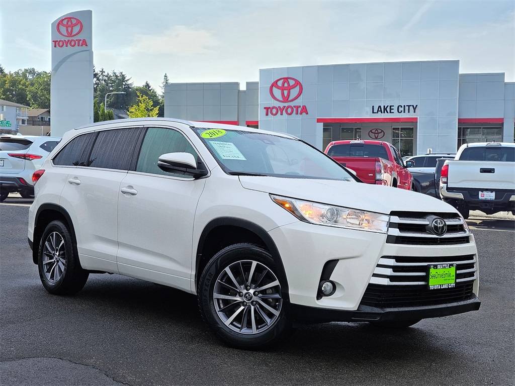2018 Toyota Highlander SE V6 — SUV — 95,346 mi — Seattle, WA