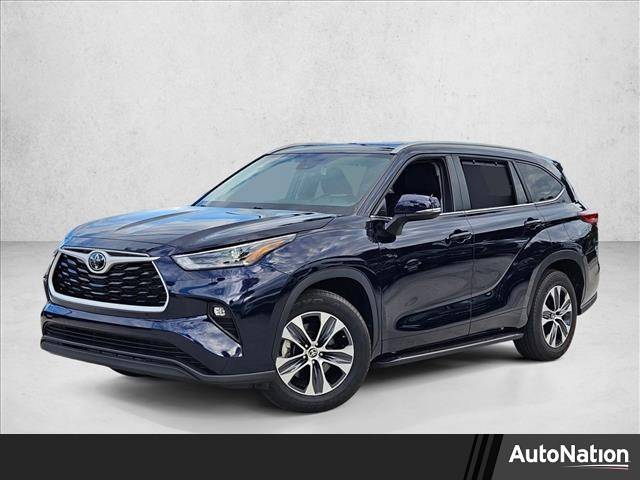 2023 Toyota Highlander XLE — SUV — 13,642 mi — Ft. Lauderdale, FL