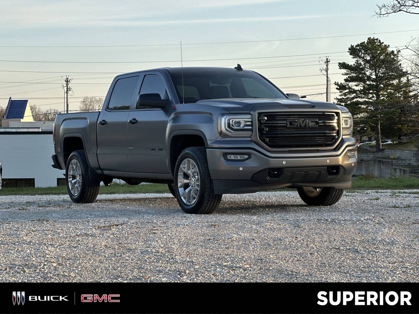 2017 GMC Sierra 1500 SLT — Pickup Truck — 169,040 mi — Fayetteville, AR
