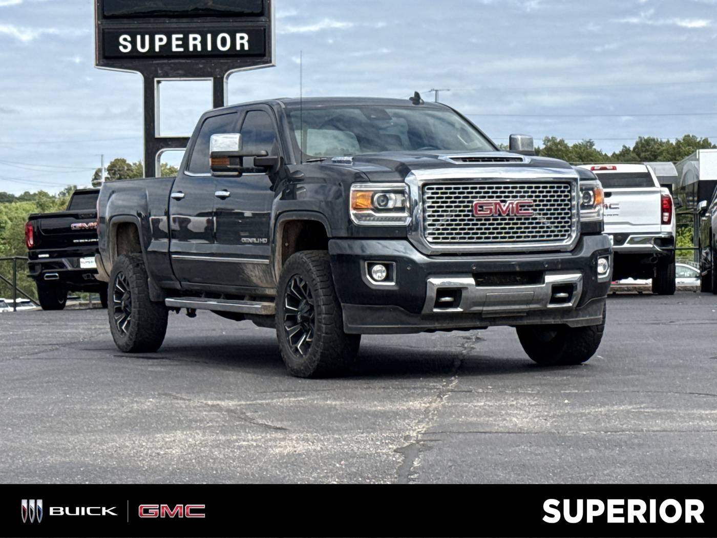 2017 GMC Sierra 2500HD Denali — Pickup Truck — 86,637 mi — Fayetteville, AR
