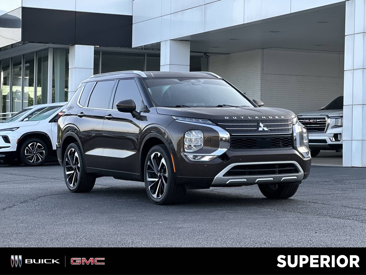 2022 Mitsubishi Outlander SEL — SUV — 52,235 mi — Fayetteville, AR