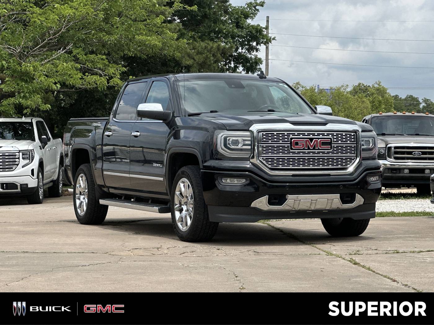 2018 GMC Sierra 1500 Denali — Pickup Truck — 108,898 mi — Fayetteville, AR